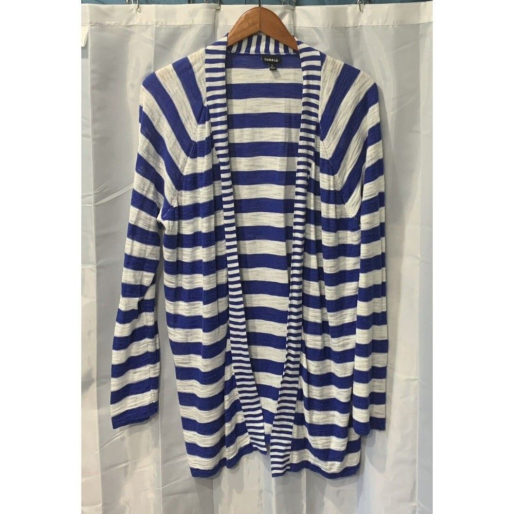 Torrid Women's Size 2 Long Sleeve Open Front Blue White Striped Cardigan